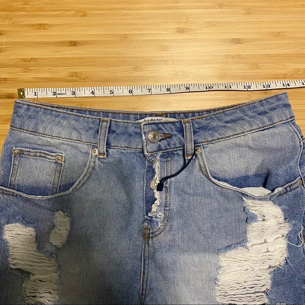 Zara Distressed Exposed Button Fly High Rise - Picture 4 of 8
